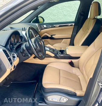 2014 Porsche Cayenne Diesel Platinum Ed. – miniatura 12