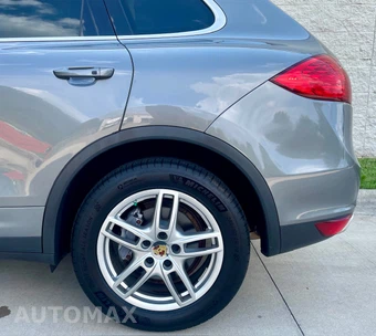2014 Porsche Cayenne Diesel Platinum Ed. – miniatura 26