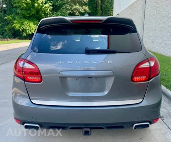 2014 Porsche Cayenne Diesel Platinum Ed. – miniatura 28