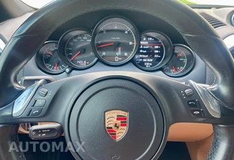 2014 Porsche Cayenne Diesel Platinum Ed. – miniatura 8