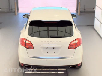 2014 Porsche Cayenne Diesel – miniatura 5