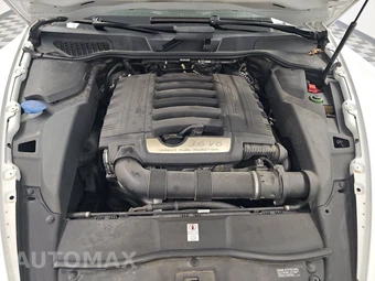 2014 Porsche Cayenne Platinum Ed. - miniatura 15