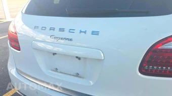 2014 Porsche Cayenne Platinum Ed. - miniatura 21