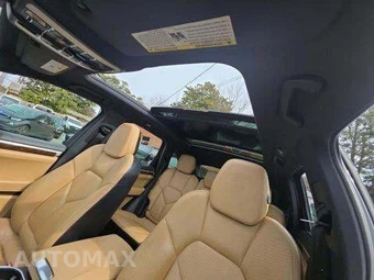 2014 Porsche Cayenne Platinum Ed. – miniatura 11
