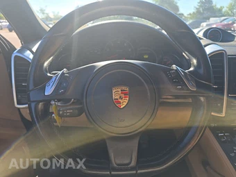 2014 Porsche Cayenne Platinum Ed. – miniatura 10