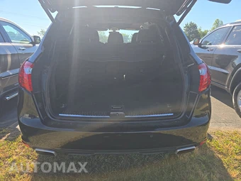 2014 Porsche Cayenne Platinum Ed. – miniatura 16