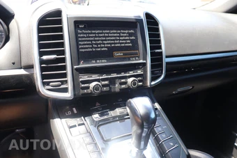 2014 Porsche Cayenne S Hybrid - miniatura 12