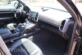 2014 Porsche Cayenne S Hybrid - miniatura 24