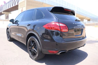 2014 Porsche Cayenne S Hybrid - miniatura 4