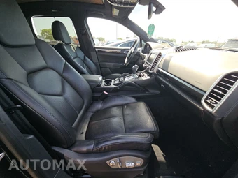 2014 Porsche Cayenne S – miniatura 8