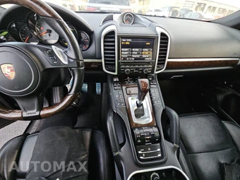 2014 Porsche Cayenne S – miniatura 11
