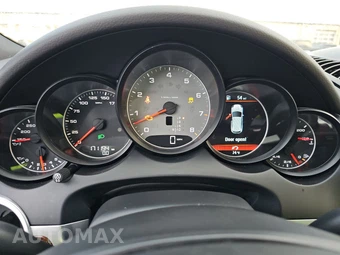 2014 Porsche Cayenne S – miniatura 12
