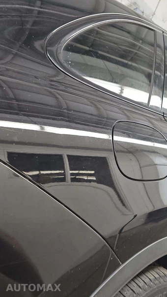 2014 Porsche Cayenne S – miniatura 33