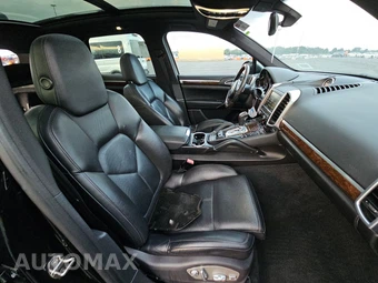 2014 Porsche Cayenne S – miniatura 8