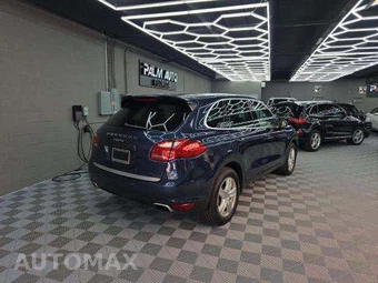 2014 Porsche Cayenne Tiptronic – miniatura 3