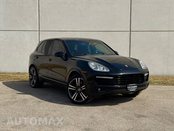 2014 Porsche Cayenne Turbo S - miniatura 2
