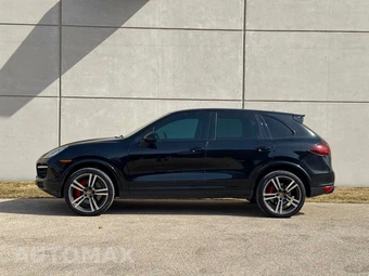 2014 Porsche Cayenne Turbo S - miniatura 6