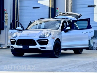 2014 Porsche Cayenne Turbo S - miniatura 2