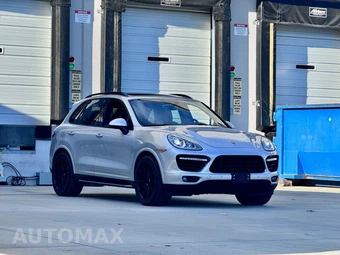 2014 Porsche Cayenne Turbo S - miniatura 5