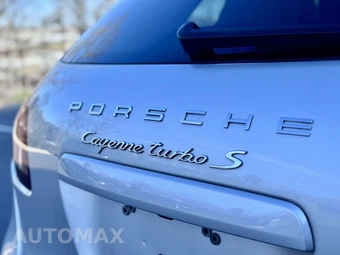 2014 Porsche Cayenne Turbo S - miniatura 51