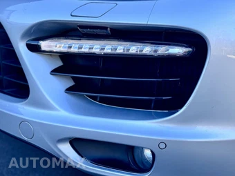 2014 Porsche Cayenne Turbo S - miniatura 62