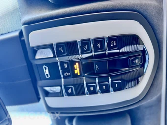 2014 Porsche Cayenne Turbo S - miniatura 82