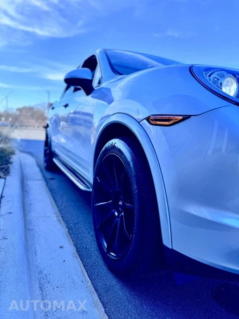 2014 Porsche Cayenne Turbo S - miniatura 95