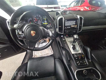 2014 Porsche Cayenne Turbo – miniatura 11