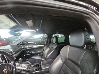 2014 Porsche Cayenne Turbo – miniatura 17