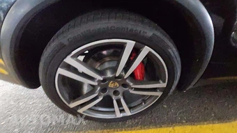 2014 Porsche Cayenne Turbo – miniatura 21