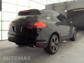 2014 Porsche Cayenne Turbo – miniatura 4