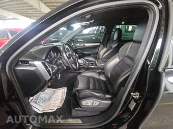 2014 Porsche Cayenne Turbo – miniatura 7