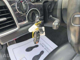 2014 Porsche Panamera 4S Executive - miniatura 9