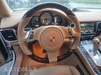 2014 Porsche Panamera S E-Hybrid – miniatura 10