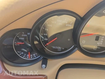 2014 Porsche Panamera S – miniatura 15