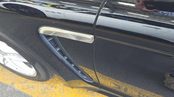 2014 Porsche Panamera S – miniatura 27