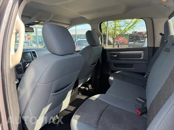 2014 Ram 1500 Big Horn Crew Cab Medium Bed - miniatura 12