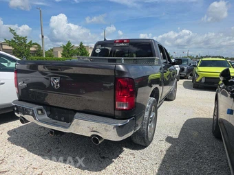 2014 Ram 1500 Big Horn Crew Cab Short Bed - miniatura 3