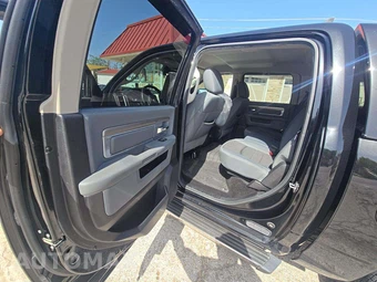 2014 Ram 1500 Big Horn Crew Cab Short Bed – miniatura 13