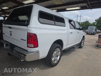 2014 Ram 1500 Big Horn Crew Cab Short Bed - miniatura 4