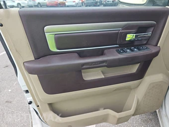 2014 Ram 1500 Big Horn Extended Cab Medium Bed – miniatura 9