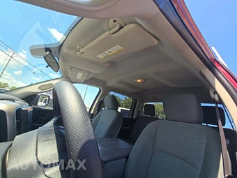 2014 Ram 1500 Express Crew Cab Short Bed - miniatura 8
