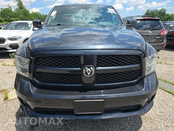 2014 Ram 1500 Express Crew Cab Short Bed – miniatura 2