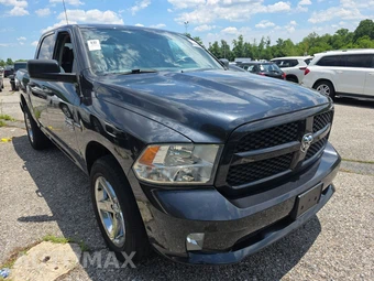 2014 Ram 1500 Express Crew Cab Short Bed – miniatura 3