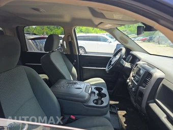 2014 Ram 1500 Express Crew Cab Short Bed – miniatura 8
