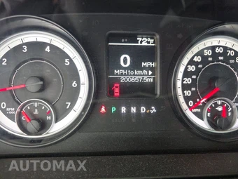 2014 Ram 1500 Express Crew Cab Short Bed – miniatura 12