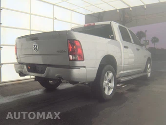 2014 Ram 1500 Express Crew Cab Short Bed – miniatura 4