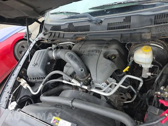 2014 Ram 1500 Express Crew Cab Short Bed – miniatura 16