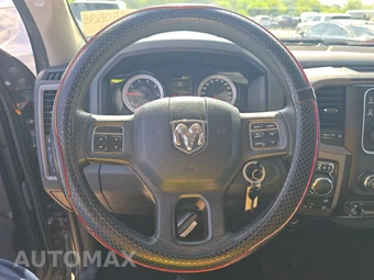 2014 Ram 1500 Express Crew Cab Short Bed – miniatura 10