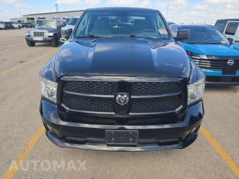 2014 Ram 1500 Express Crew Cab Short Bed – miniatura 2
